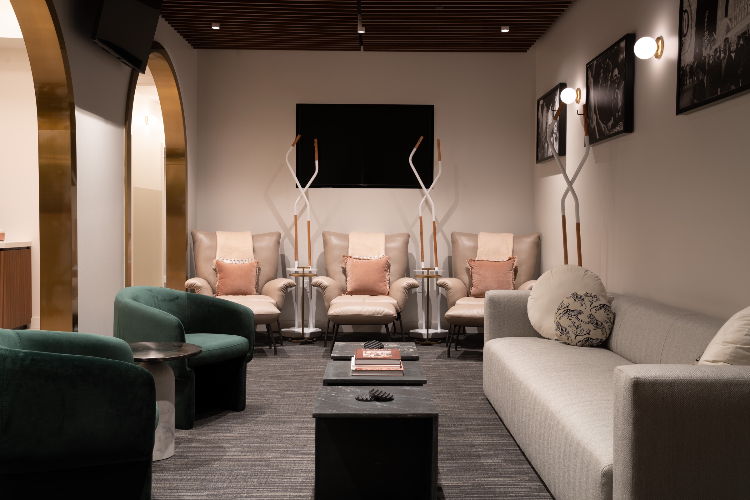 IV therapy lounge — premium treatment recliners